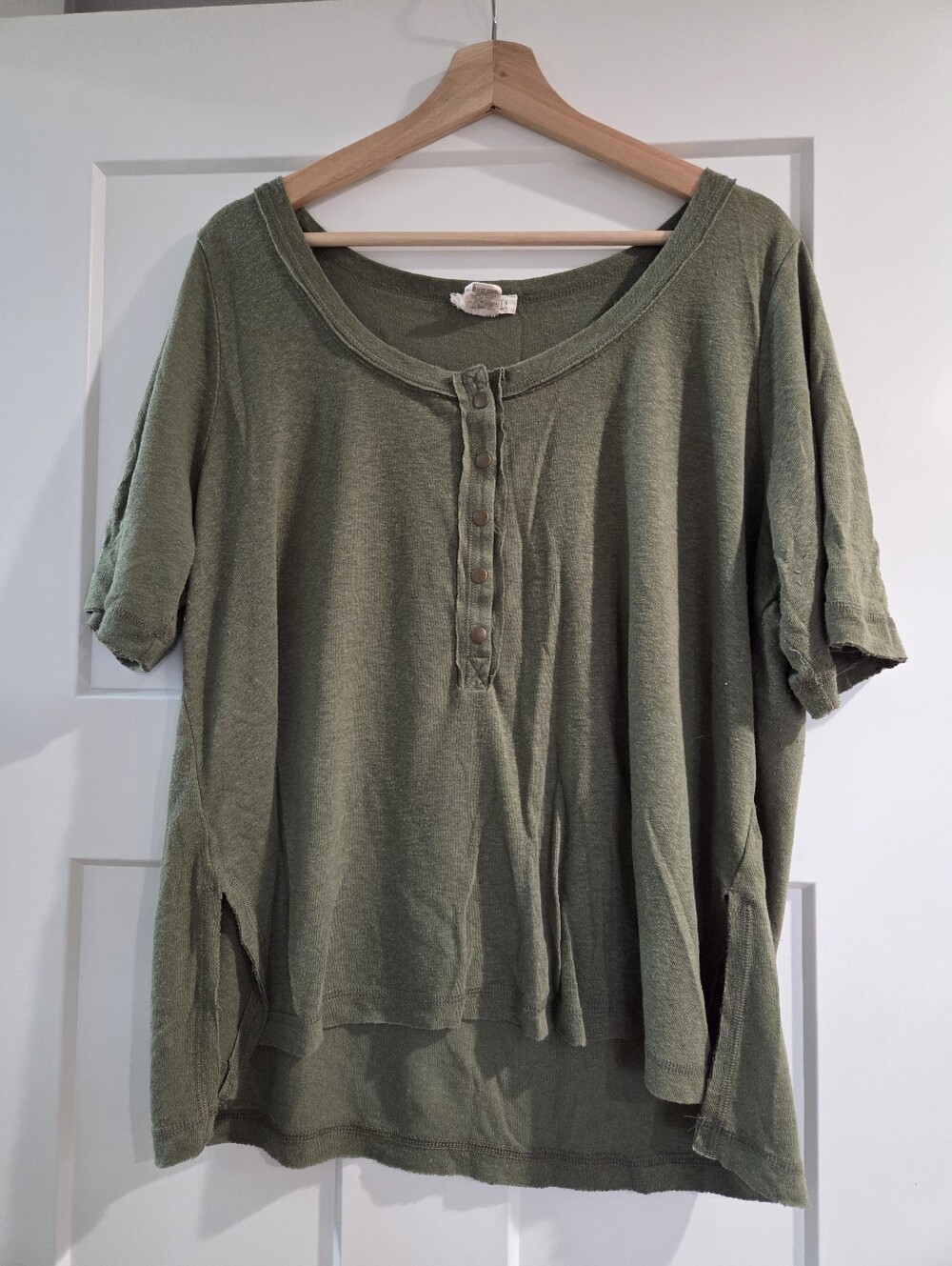 FESTI LINEN BLEND SCOOP NECK RELAXED HENLEY